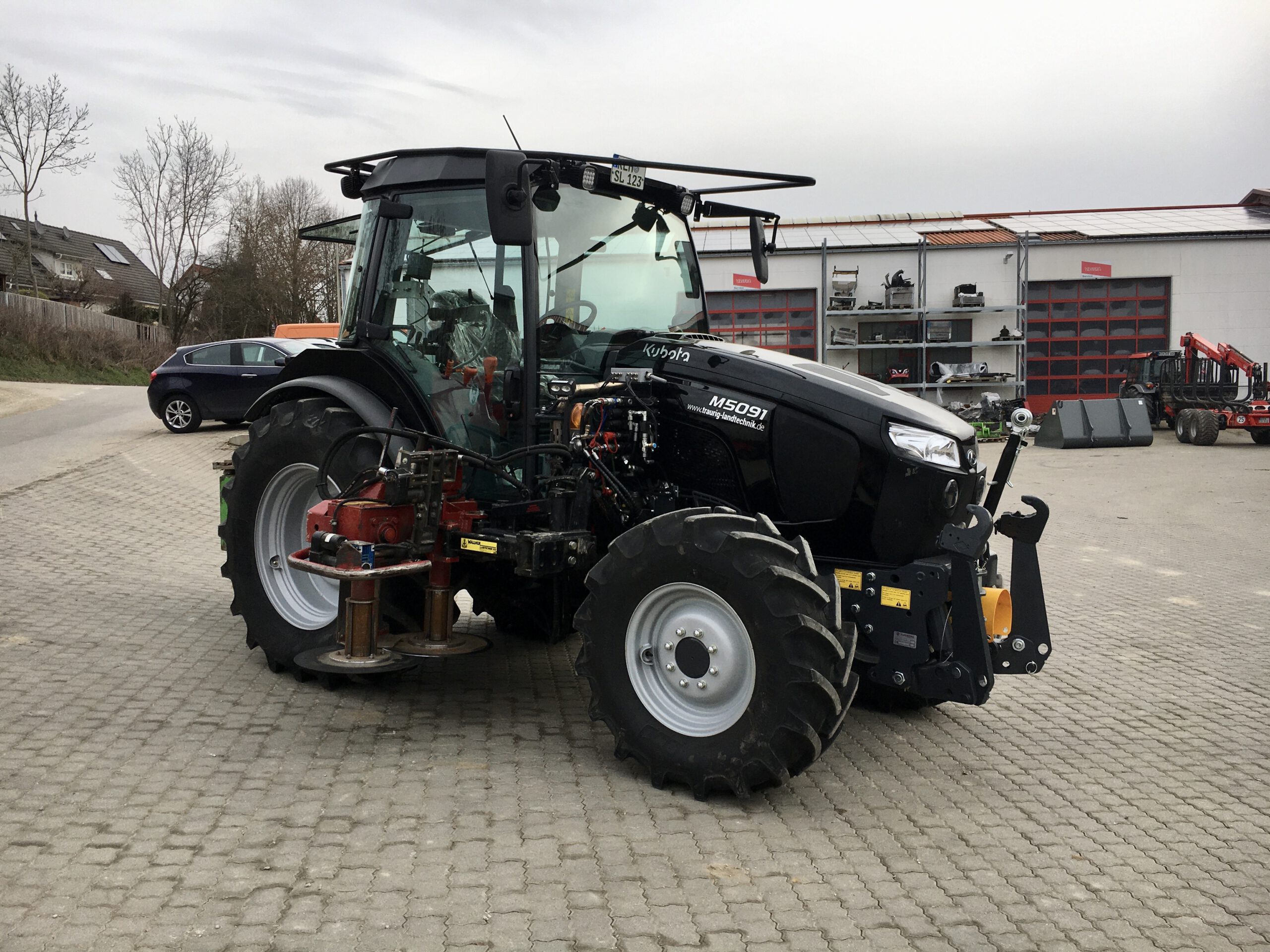 Kubota Hopfenschlepper